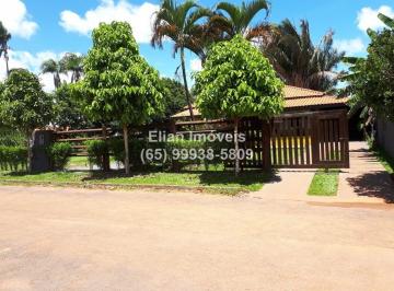 Casa · 240m² · 3 Quartos · 1 Vaga · Casa de esquina rua com asfalto à venda no Bairro Bom Clima excelente