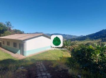 db242dc0bfc696b6ce67f10aa8a8996bfd8f7278 · Chácara com 3 dormitórios à venda, 2500 m² por R$ 500.000,00 - Zona Rural - São Bento do Sapucaí/SP