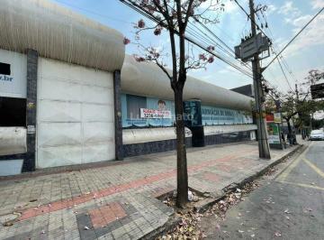 Comercial · 1600m² · Lojão para Alugar – 1.600 m² de Vão Livre + 60 Vagas | Av. do Contorno – Gutierrez