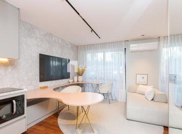 Apartamento · 31m² · 1 Quarto · Apartamento no Batel com 1 dormitório e lazer comp