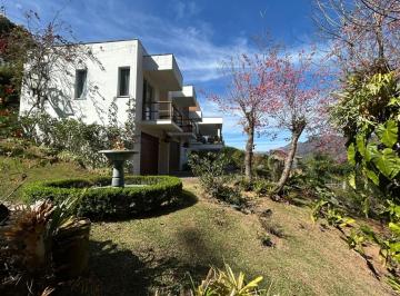 202507171849168332.jpg · Casa em Condomínio para Venda em Petrópolis, Araras, 5 dormitórios, 3 suítes, 5 banheiros, 3 vagas