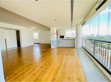 Apartamento · 215m² · 3 Quartos · 4 Vagas · Luxuoso Apê 420m² em Sumaré - Conforto e Estilo