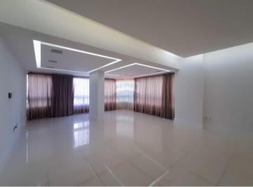Apartamento · 142m² · 3 Quartos · 2 Vagas · Disponível para locação no Condomínio Mar de Aruba