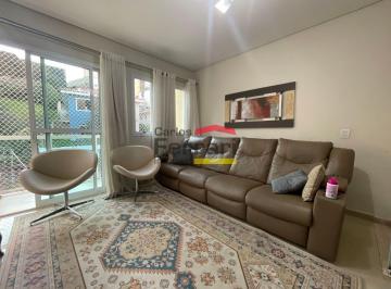 Casa · 180m² · 3 Quartos · 3 Vagas · Belissimo sobrado no bairro Santa Terezinha
