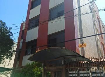 Apartamento · 48m² · 1 Quarto · Ótimo apartamento à venda no bairro Menino Deus, em Porto Alegre.