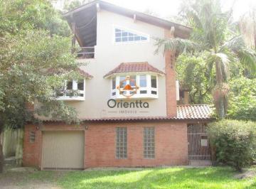 Casa · 330m² · 2 Quartos · 3 Vagas · Linda casa em Belém Novo