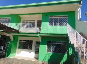 Casa · 142m² · 3 Quartos · 3 Vagas · Casa frente, 81,50m2 e 2 apartamento nos fundos térreo e segundo andar.