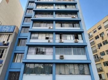 Apartamento · 22m² · DESOCUPADO APARTAMENTO MOBILIADO COM ELETROS - APTO 2º ANDAR - FUNDOS - SILENCIO