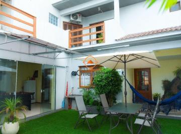 Casa · 308m² · 3 Quartos · 2 Vagas · Casa 3 quartos mobiliada a venda próximo ao centro de Canoas