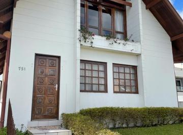 102116530.jpg · Sobrado