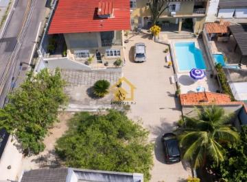 Foto 38 · Casa à venda no Jardim Guanabara-RJ: 4 quartos, 2 suítes, área de lazer completa e mais de 6 vagas d