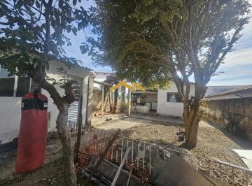 Casa · 149m² · 2 Quartos · 3 Vagas · Casa com edícula à venda em Votorantim SP - Próximo ao centro, terreno de 300m². - Para reforma. Age