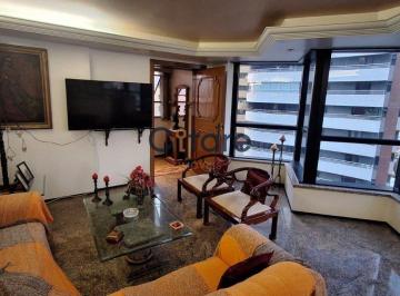 Apartamento · 226m² · 4 Quartos · 2 Vagas · Apartamento no coração da Aldeota