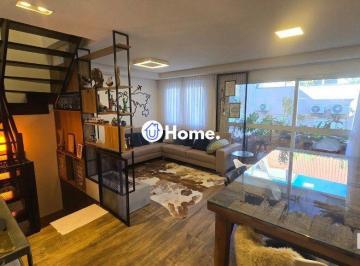 Casa · 220m² · 3 Quartos · 2 Vagas · Casa em condomínio, com 3 dormitórios, sendo 1 suíte, 2 vagas, no bairro Pedra R
