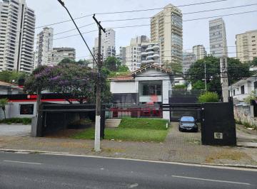 996389da7d24890add41bea5999654e19076e547 · Casa Comercial em Pacaembu com 336m²