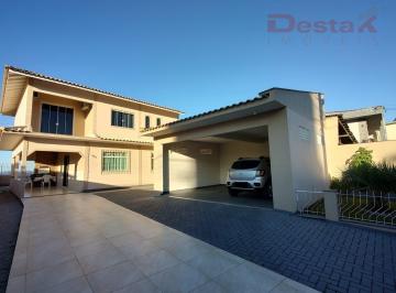 Casa · 180m² · 4 Quartos · 2 Vagas · Casa no bairro Praia João Rosa  -  Biguaçu