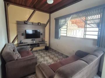 Casa · 135m² · 2 Quartos · 1 Vaga · Casa em Vila Santos, Caçapava/SP de 135m² 2 quartos à venda por R$ 350.000,00