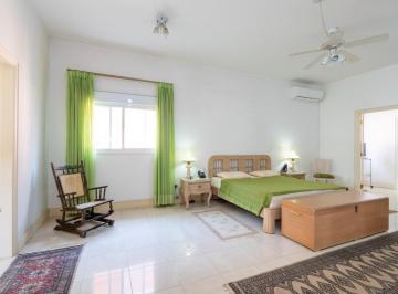 IMG_20260605_105145_000.jpeg · Confortável casa para venda em Jardim Leonor com 4 quartos, sendo 4 suítes, 613m² - remaxfront#BFLQW