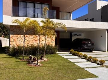 Casa · 273m² · 4 Quartos · 4 Vagas · Casa Alto Padrão 4/4 Sendo 4 Suítes em Alphaville Litoral Norte 3