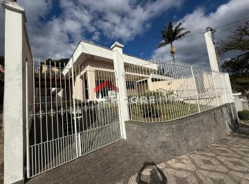 Casa · 194m² · 3 Quartos · 2 Vagas · Casa em Rua José Bonifácio de Andrada e Silva - Jardim Meny - São Roque/SP