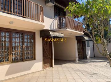 Casa · 200m² · 4 Quartos · 2 Vagas · Sobrado em Uberaba, Curitiba/PR