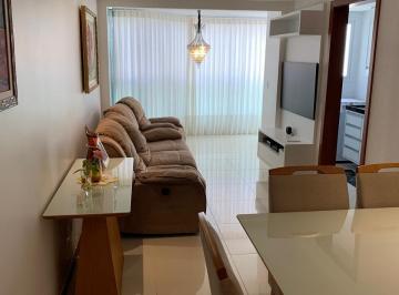 Apartamento · 80m² · 3 Quartos · 3 Vagas · Lindo Apartamento de 03 Quartos na quadra do mar em Itapuã com Varanda e Lazer Completo!