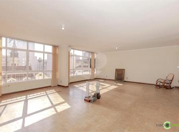 Apartamento · 207m² · 4 Quartos · 1 Vaga · Apartamento com 4 quartos à venda em Centro histórico - RS