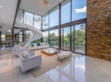 Casa de 5 quartos, Campinas · Sobrado de alto padrão no Condomínio Mont Blanc Residence - AC 440m²