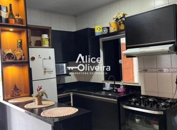 dkc0cgc2n2y2otnly2iyzthk_md · Casa de Condomínio à Venda na Zona Sul por R$ 410.000