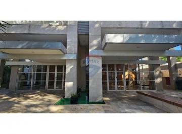 Apartamento · 206m² · 4 Quartos · 3 Vagas · Apartamento tipo para locação em Vila Romana com 4 quartos, sendo 3 suítes, 206m²