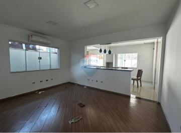 Comercial · 280m² · 4 Vagas · Predio comercial - 3 salas l 2 banheiros