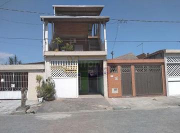 Casa · 138m² · 5 Quartos · 2 Vagas · SOBRADO 3 CASAS