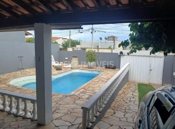 Foto 03 · Casa a venda no Parque Jambeiro com piscina e 3 Quartos sendo 1 Suíte