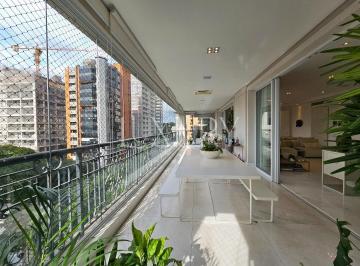 1 · Apartamento com 400 m², 4 quartos sendo 4 suítes à venda no bairro Moema.