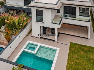 Casa · 4 Quartos · 4 Vagas · Casa a Venda com 430m² de área construída.