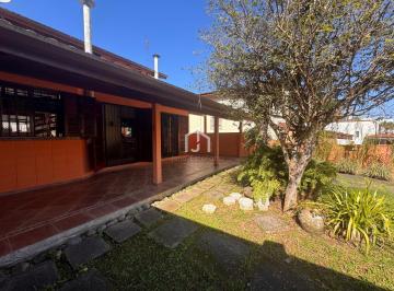 13580_i55Yox6n_13580686d58156249b.jpg · Casa à venda - em Praia da Enseada