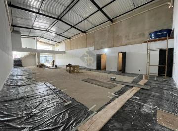 Comercial · 392m² · Salão comercial para Locação e Venda no Bairro Jardim São Luiz, em Ribeirão Preto