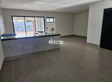 Photo 1 · Casa comercial disponível para locação no bairro Tibery em Uberlândia-MG