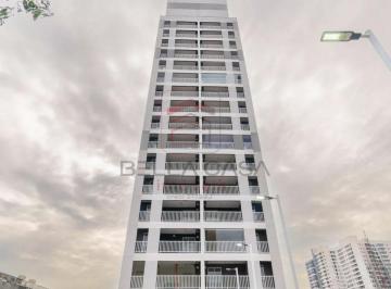 Apartamento · 31m² · 2 Quartos · Apartamento na Vila Santa Clara, 02 quartos, varanda e sem vaga