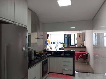 a5f848cfab23472fce7eb75992f9130f1225fab9 · Casa com 3 quartos à venda, 160 m² por R$ 1.150.000 - Zona 07 - Maringá/PR