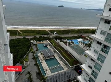 089fbe6c07629d6e4e745abf42a895ac84024ba5 · APARTAMENTO PÉ NA AREIA, EM FRENTE AO MAR, PIÇARRAS. PRONTO, 3 SUÍTES, CHURRASQUEIRA E SACADA.