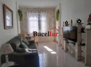 Apartamento · 81m² · 2 Quartos · Apartamento Claro e Arejado na Praça Saens Pena