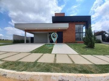 Casa · 360m² · 3 Quartos · 4 Vagas · Casa para venda em Evidence  de 360.00m² com 3 Quartos, 3 Suites e 4 Garagens