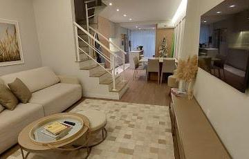 e1214c10c48ac98a741e1aa56f770a9f19a4e633 · Sobrado com 3 dormitórios à venda, 89 m² por R$ 950.000,00 - São Judas - Itajaí/SC