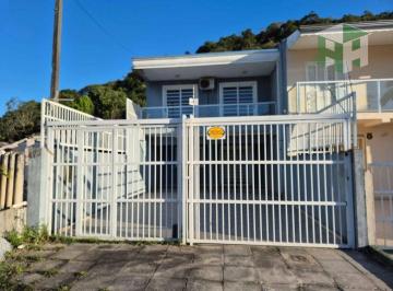 574f99803cf7d74e50eb67e1d170fd22bf9bafd6 · Sobrado para locação mensal no centro de Matinhos/PR