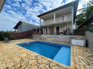 32483027aca410877387a56c8c3024fcbd86f651 · ? Casa Espaçosa com Estilo e Conforto em Excelente Localização – 360m² de Construção em 713m² de Ter