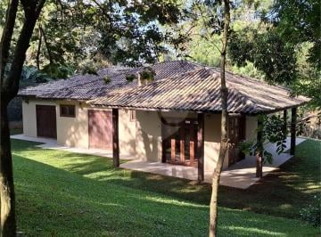 Casa · 214m² · 2 Quartos · 4 Vagas · Casa térrea com 2 quartos à venda em Roseira - SP