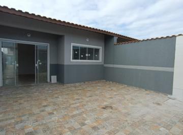 Casa de 3 quartos, Itanhaém · Casa nova com piscina e 3 dormitórios a venda, em Itanhaem.