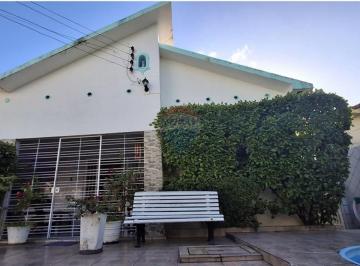 Casa · 239m² · 4 Quartos · 5 Vagas · Casa à venda em Boa Viagem – 476m²
