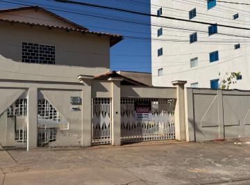 Casa , Vicente Pires · Casa  4 quartos ( 3 suítes),área de lazer,  lote 400m² escriturada, Q 03, SHVP